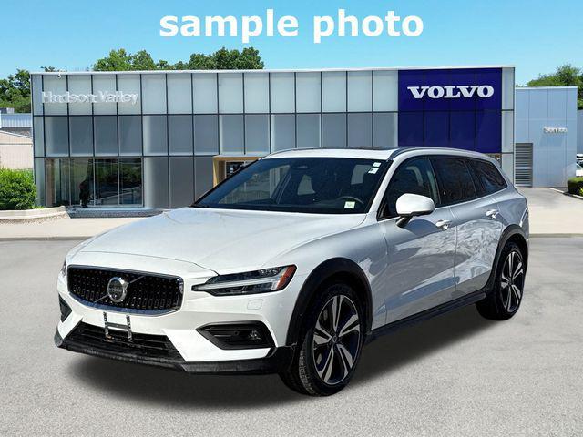 used 2025 Volvo V60 Cross Country car, priced at $36,498