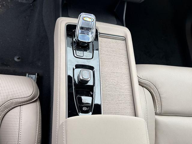 new 2026 Volvo XC90 car, priced at $76,455