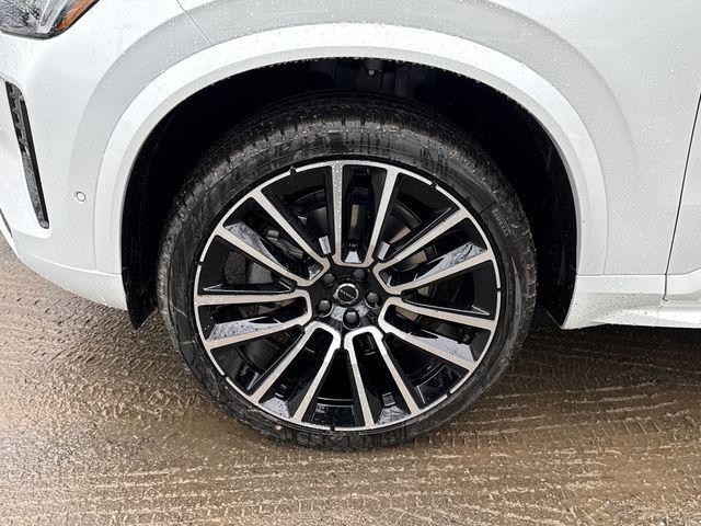 new 2026 Volvo XC90 car, priced at $76,455