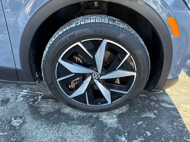 used 2023 Volkswagen ID.4 car, priced at $24,897