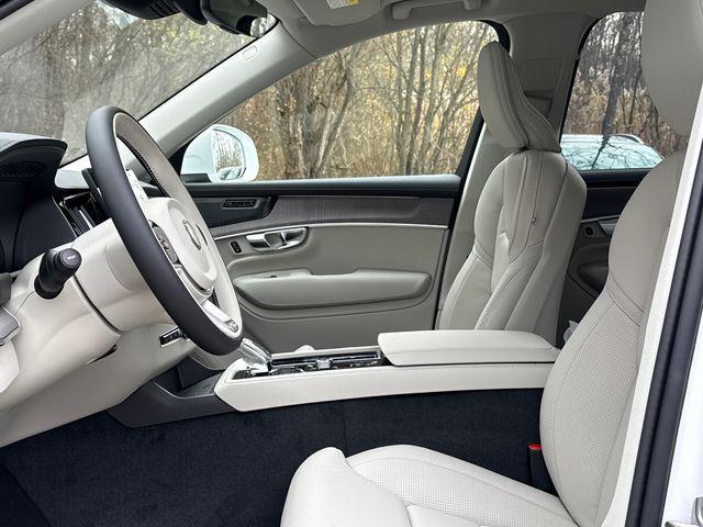new 2026 Volvo XC90 car, priced at $75,155