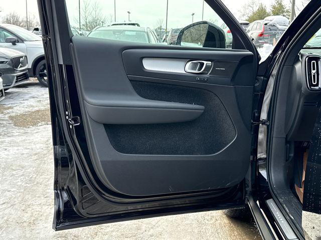 new 2026 Volvo XC40 car, priced at $54,960