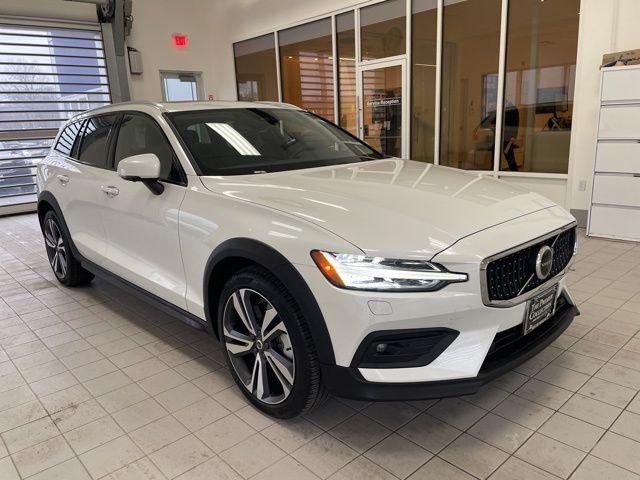 used 2025 Volvo V60 Cross Country car, priced at $37,499