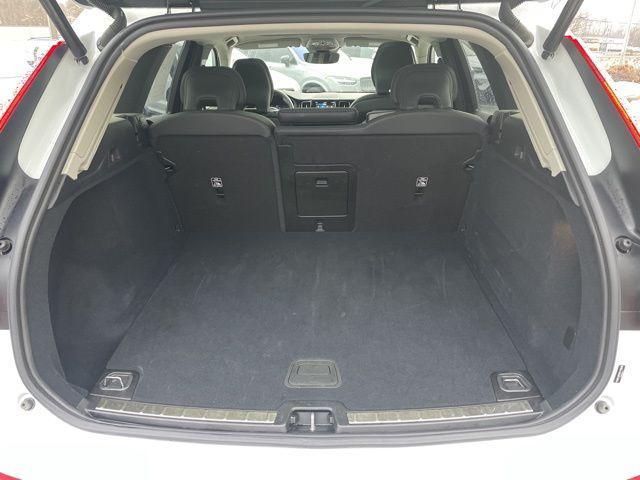 used 2025 Volvo XC60 car, priced at $35,899