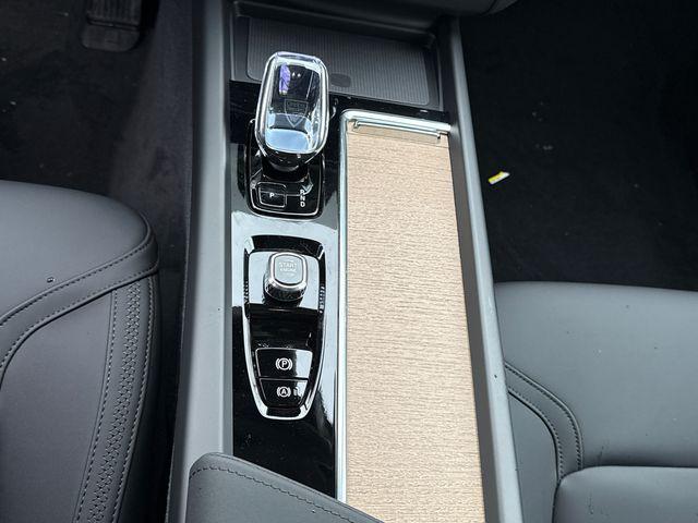 new 2026 Volvo XC60 car, priced at $57,985