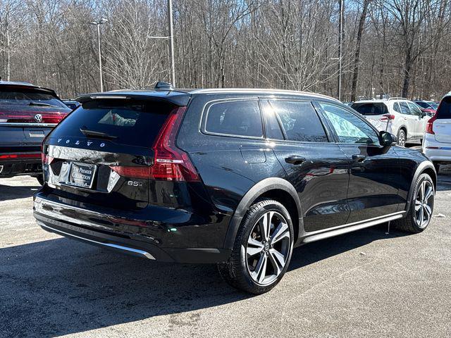 used 2025 Volvo V60 Cross Country car, priced at $35,893