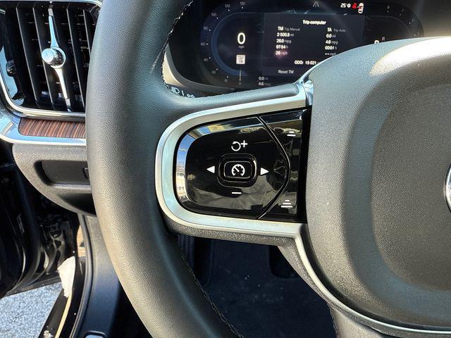 used 2025 Volvo V60 Cross Country car, priced at $35,893