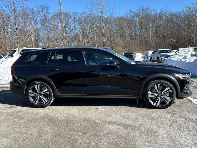 used 2025 Volvo V60 Cross Country car, priced at $35,893
