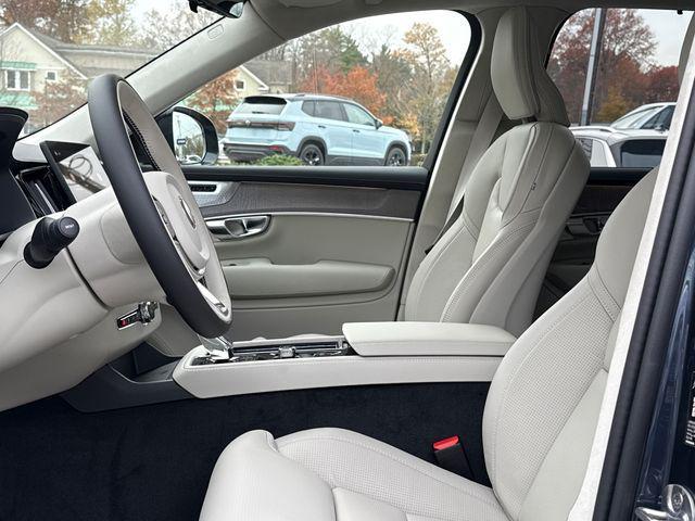 new 2026 Volvo XC90 car, priced at $84,445