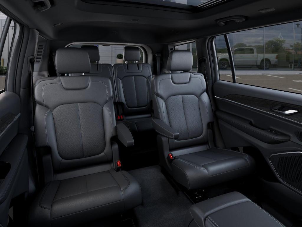 new 2026 Jeep Grand Cherokee L car