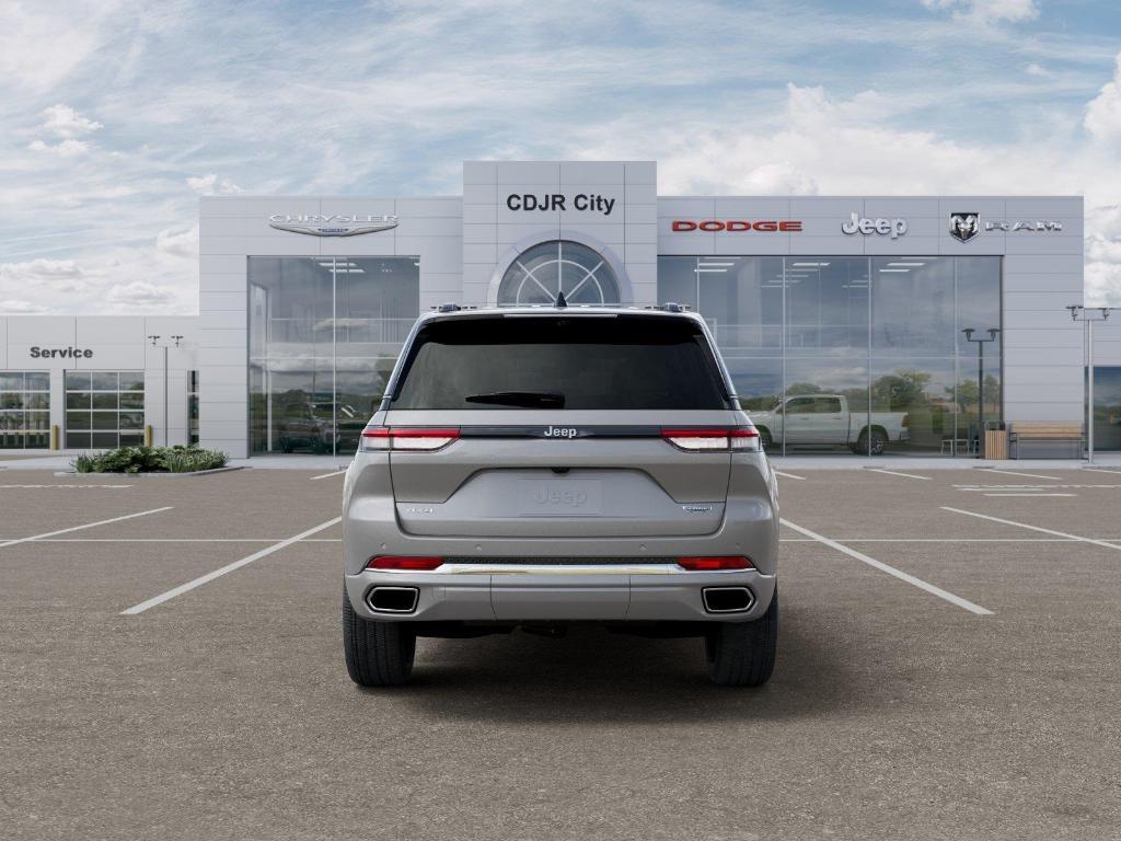 new 2025 Jeep Grand Cherokee car