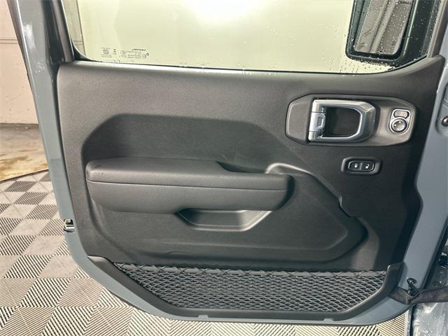 new 2026 Jeep Wrangler car, priced at $48,028