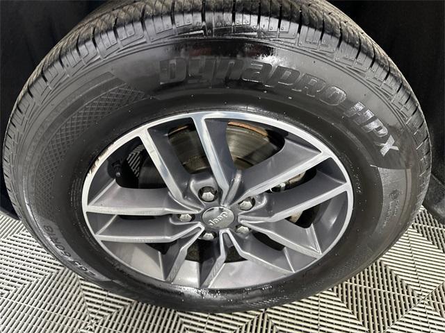 used 2017 Jeep Grand Cherokee car, priced at $15,995