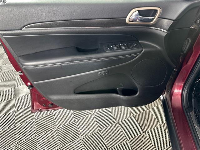 used 2017 Jeep Grand Cherokee car, priced at $15,995