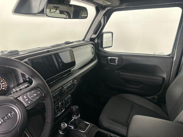 new 2026 Jeep Wrangler car, priced at $43,693