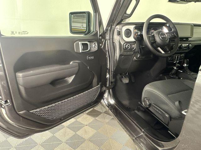 new 2026 Jeep Wrangler car, priced at $43,693