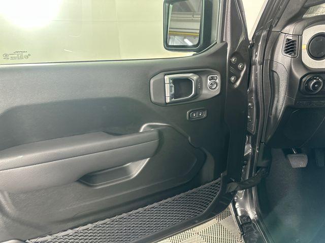 new 2026 Jeep Wrangler car, priced at $43,693