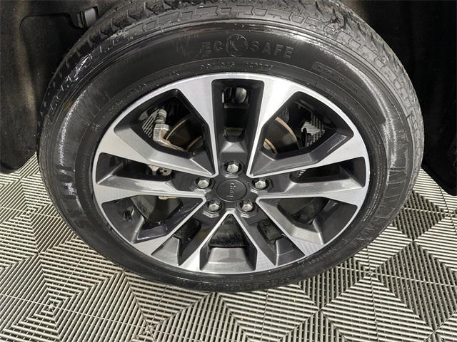 used 2022 Jeep Grand Cherokee car, priced at $34,995