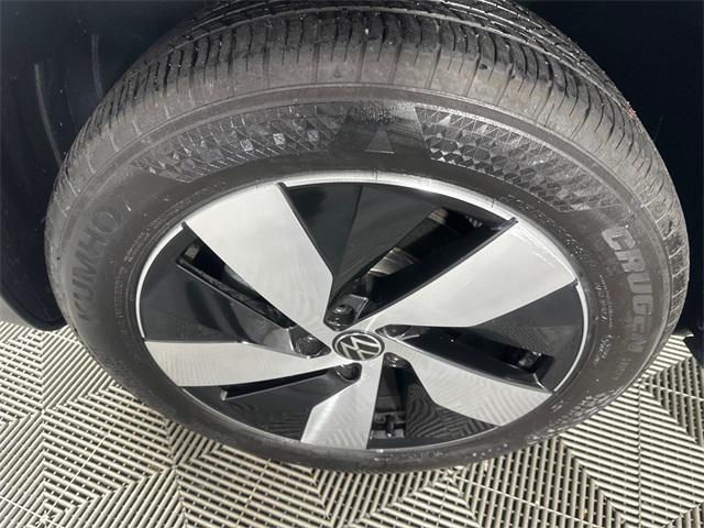 used 2024 Volkswagen Taos car, priced at $18,995