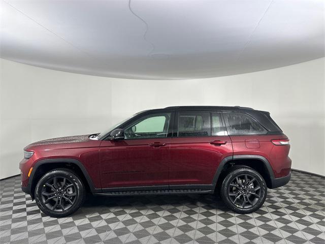 new 2025 Jeep Grand Cherokee car, priced at $49,763