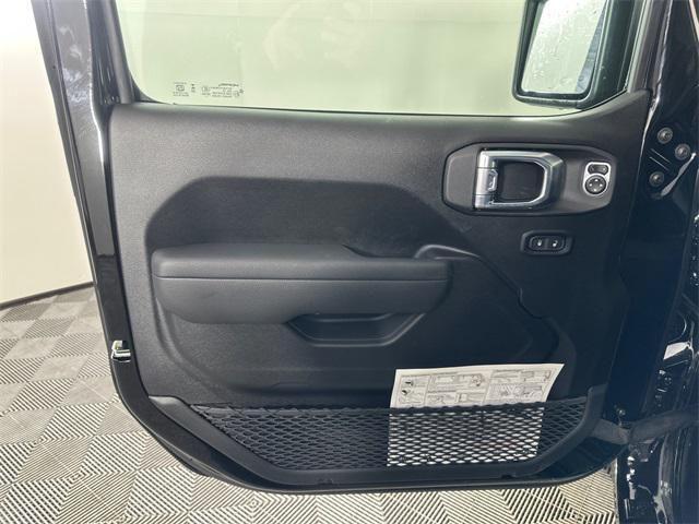 new 2026 Jeep Wrangler car, priced at $46,309