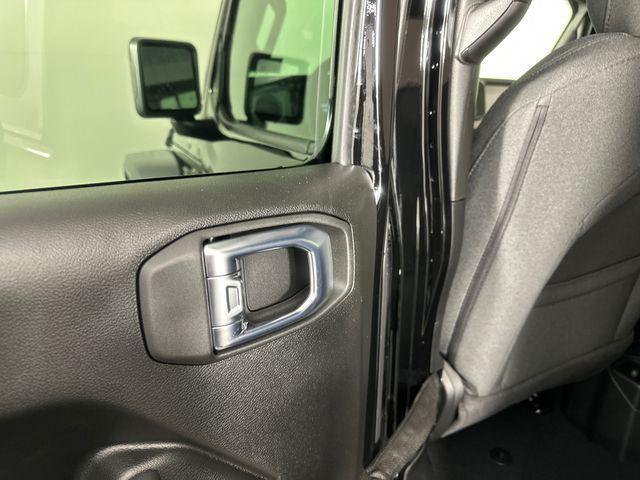 new 2026 Jeep Wrangler car, priced at $46,080