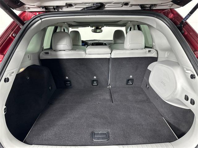 used 2021 Jeep Cherokee car, priced at $20,495