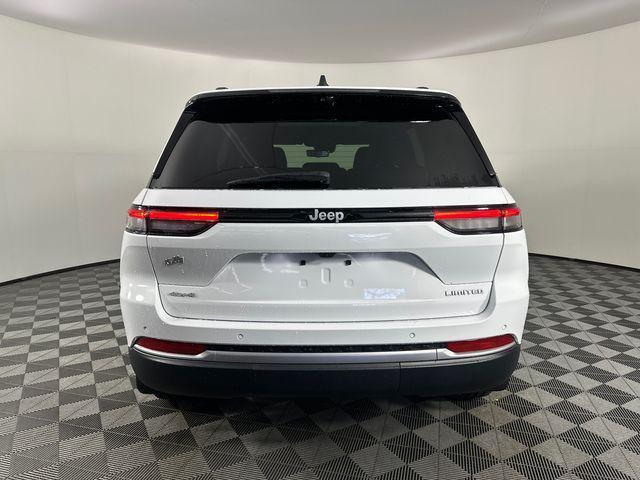 new 2026 Jeep Grand Cherokee car, priced at $52,330