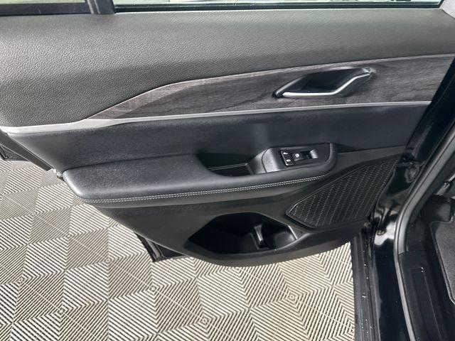 used 2023 Jeep Grand Cherokee car, priced at $30,432