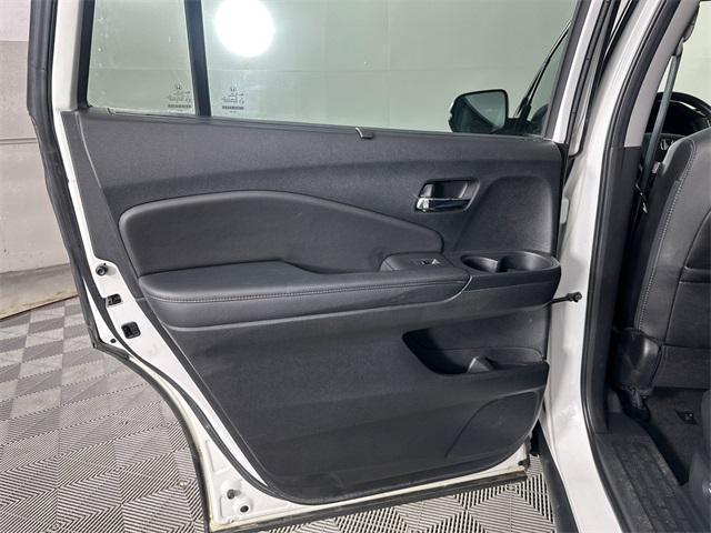 used 2022 Honda Pilot car, priced at $25,995