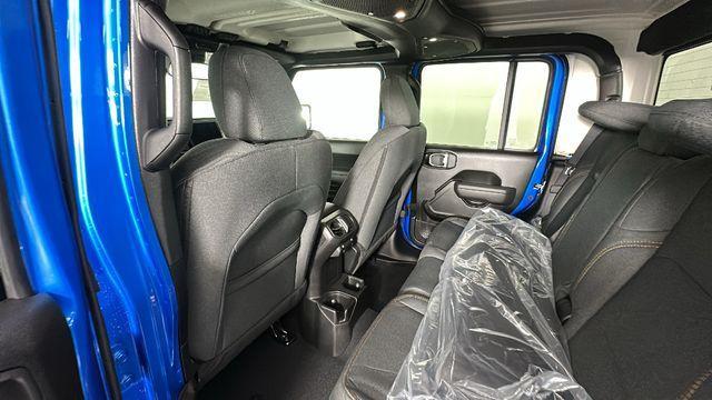 new 2026 Jeep Gladiator car, priced at $51,115