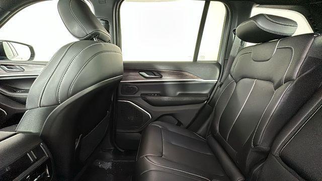 new 2026 Jeep Grand Cherokee car, priced at $48,429