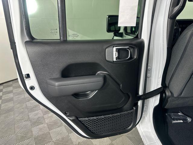 new 2026 Jeep Wrangler car, priced at $41,530