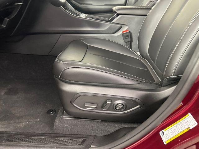 new 2026 Jeep Grand Cherokee car, priced at $48,429