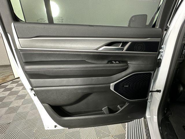 new 2026 Jeep Grand Wagoneer L car, priced at $84,612