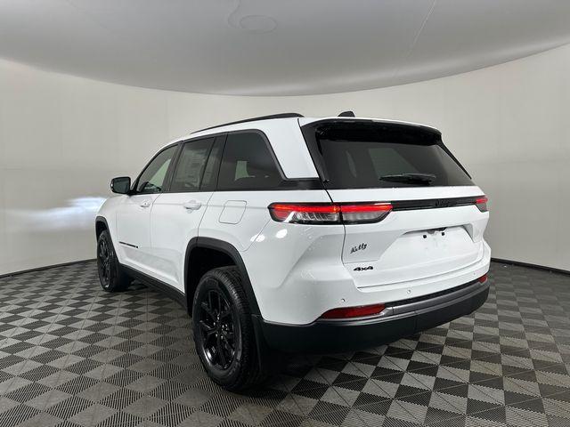new 2026 Jeep Grand Cherokee car, priced at $48,350