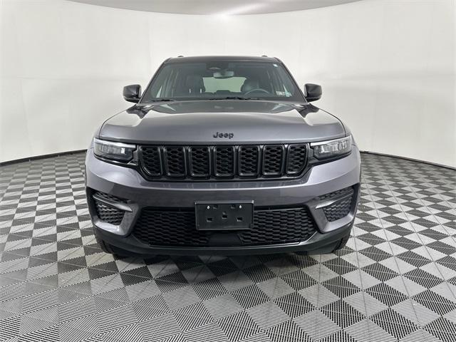 used 2023 Jeep Grand Cherokee car, priced at $34,995