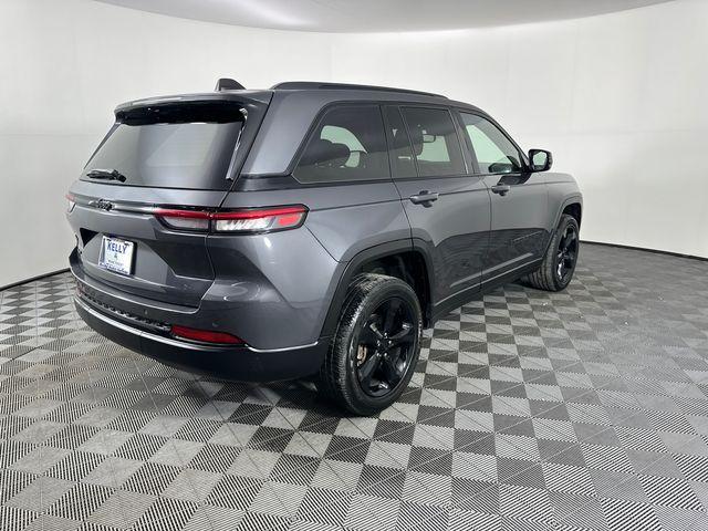 used 2023 Jeep Grand Cherokee car, priced at $32,183