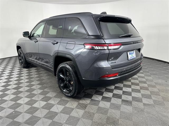 used 2023 Jeep Grand Cherokee car, priced at $34,995