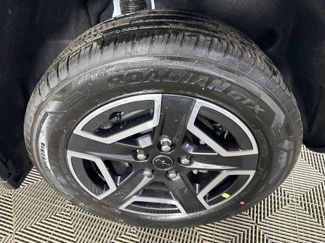 new 2026 Jeep Cherokee car, priced at $39,199