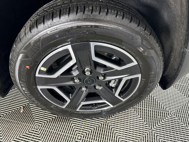 new 2026 Jeep Cherokee car, priced at $39,199