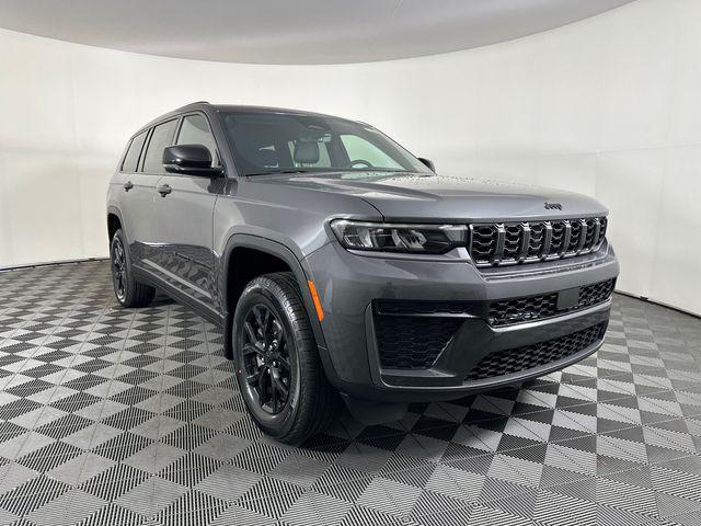 new 2026 Jeep Grand Cherokee L car, priced at $45,703