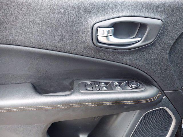 used 2020 Jeep Compass car, priced at $16,495