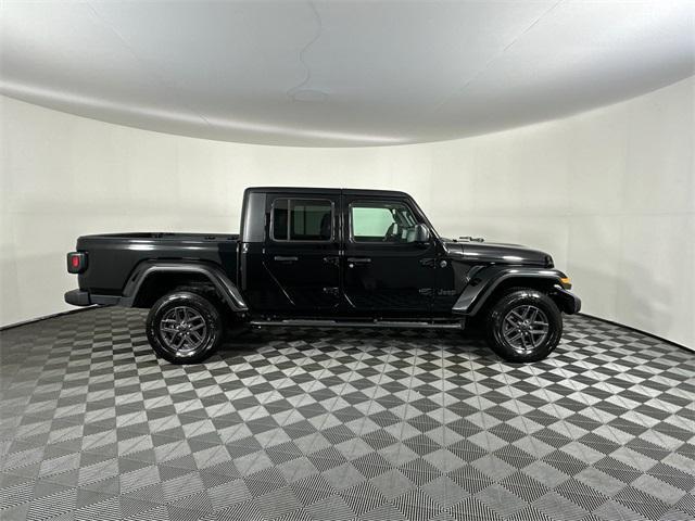 used 2024 Jeep Gladiator car, priced at $35,995