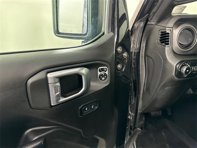 used 2022 Jeep Wrangler Unlimited car, priced at $26,995