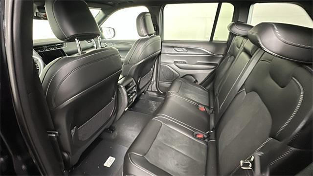 new 2025 Jeep Grand Cherokee car, priced at $42,499