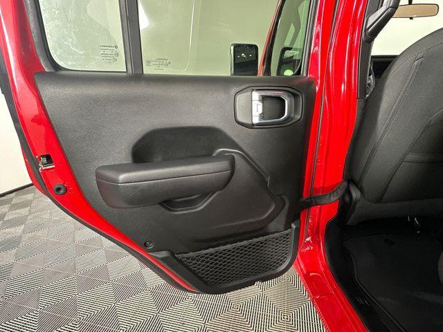 used 2021 Jeep Wrangler Unlimited car, priced at $26,213