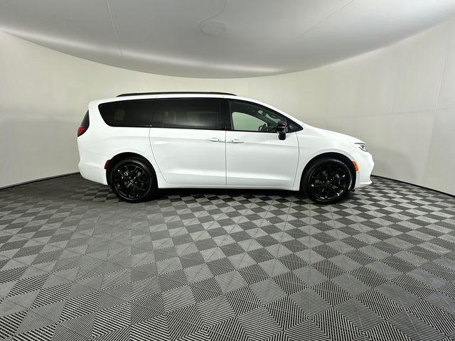 new 2026 Chrysler Pacifica car, priced at $50,834