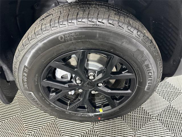 new 2026 Jeep Grand Cherokee car, priced at $48,632