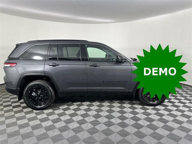 new 2026 Jeep Grand Cherokee car, priced at $48,132